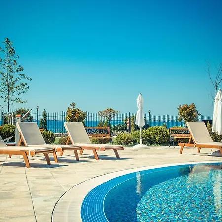 Отель Premier Club - Full Board 4*