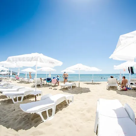 Отель Premier Club - Full Board Солнечный берег