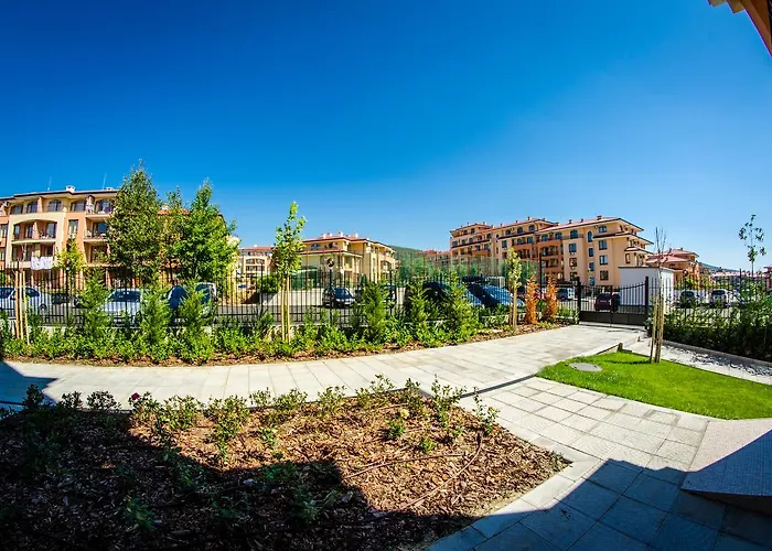 Premier Club - Full Board 4*