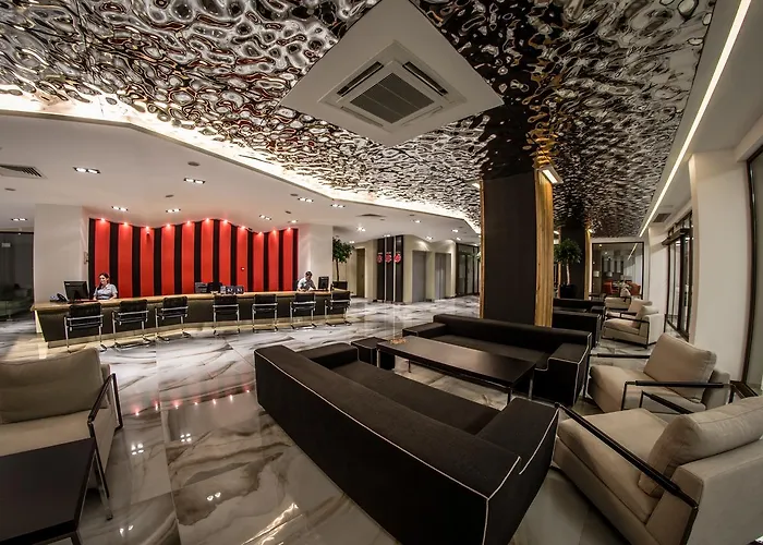 Premier Club - Full Board Готель