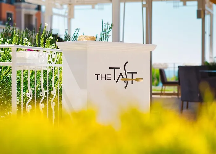 酒店 总理堡俱乐部酒店 - 全膳 4*