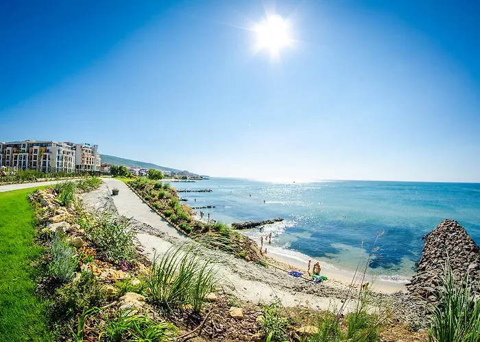 酒店 总理堡俱乐部酒店 - 全膳 4*