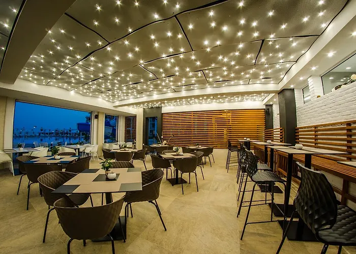 总理堡俱乐部酒店 - 全膳 酒店 阳光海滩